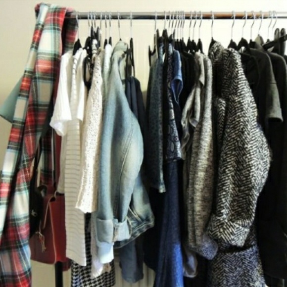 🍁Closet starter bundle 🍁 - Picture 2 of 3